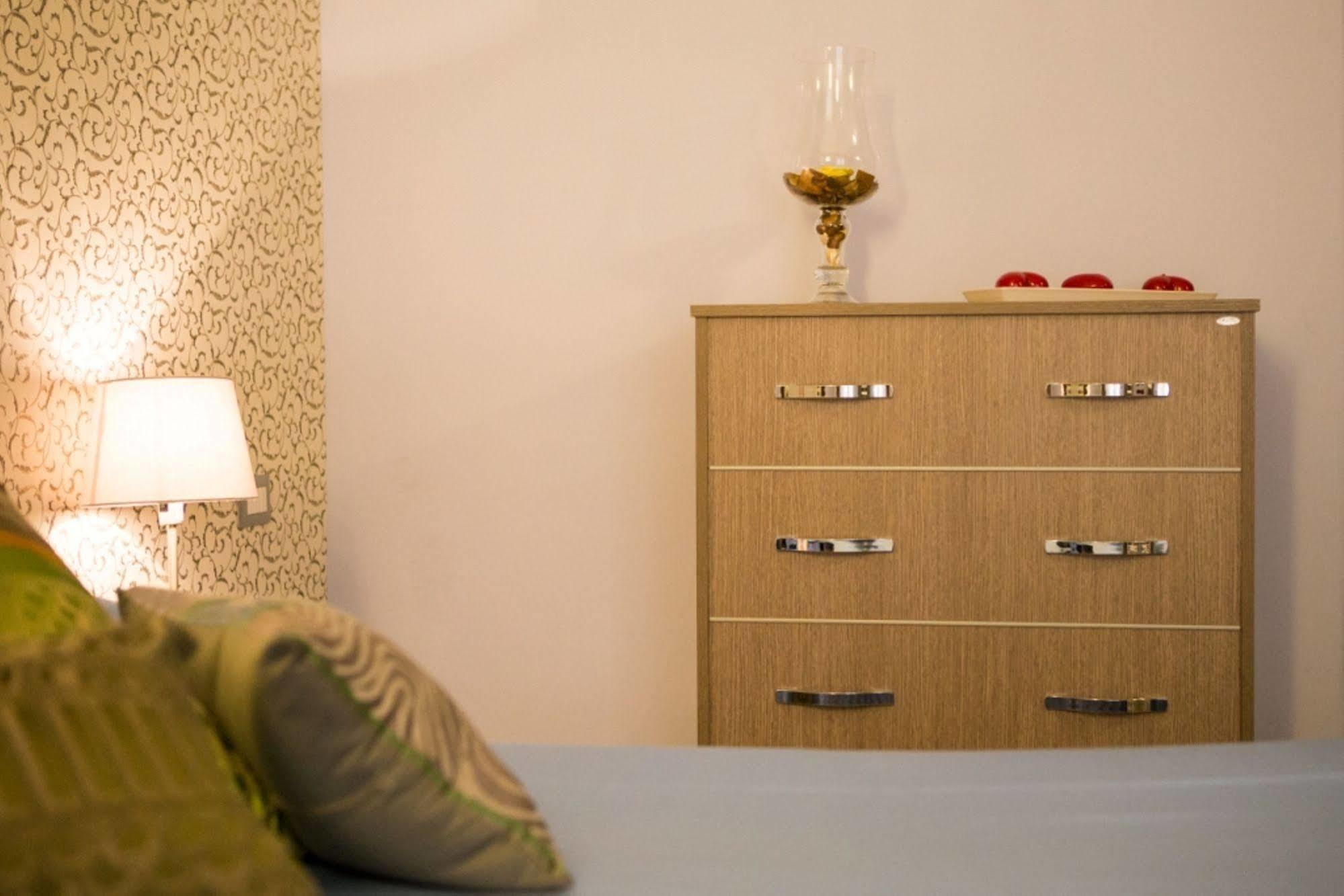 Mikale Rooms Рим Екстер'єр фото