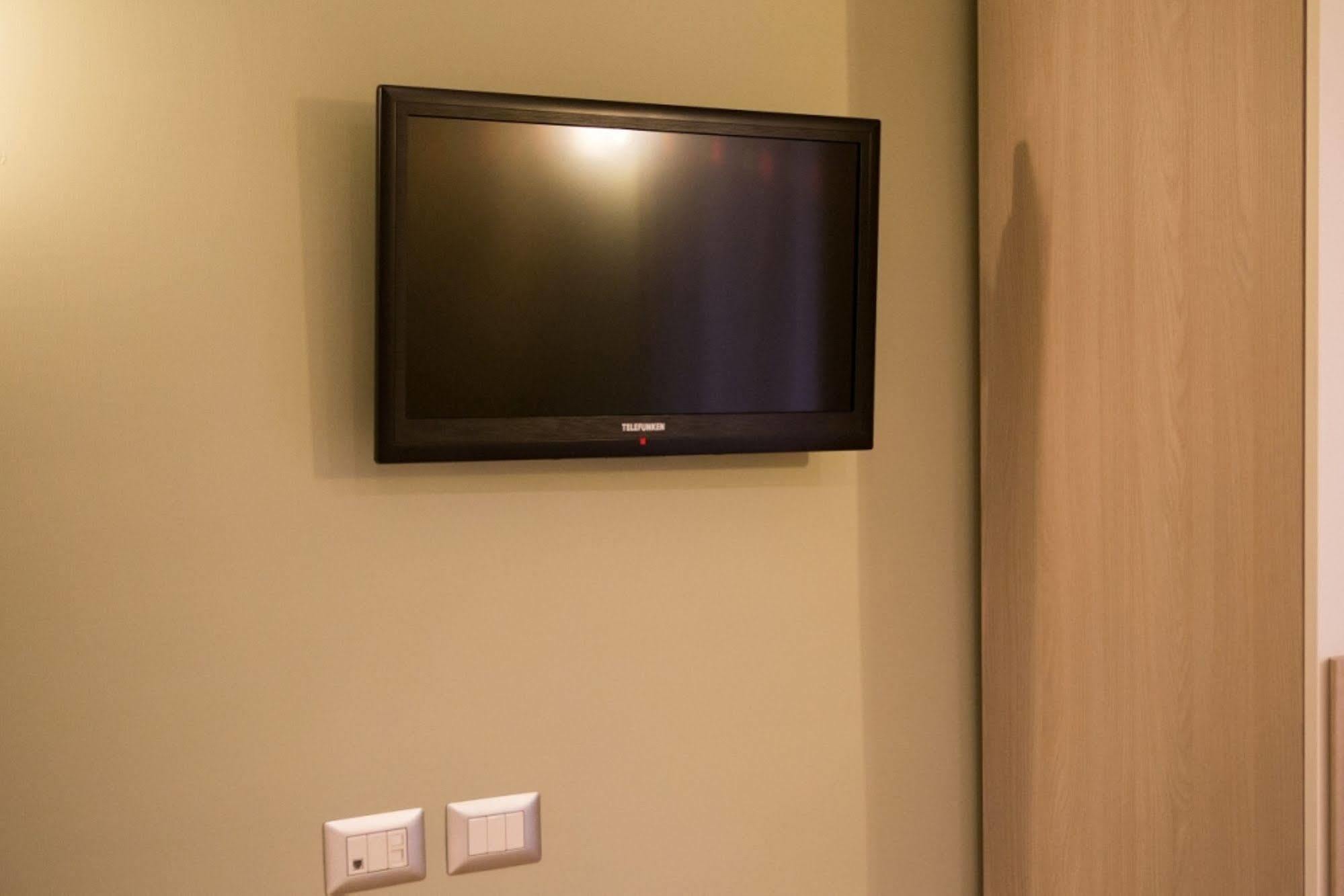 Mikale Rooms Рим Екстер'єр фото