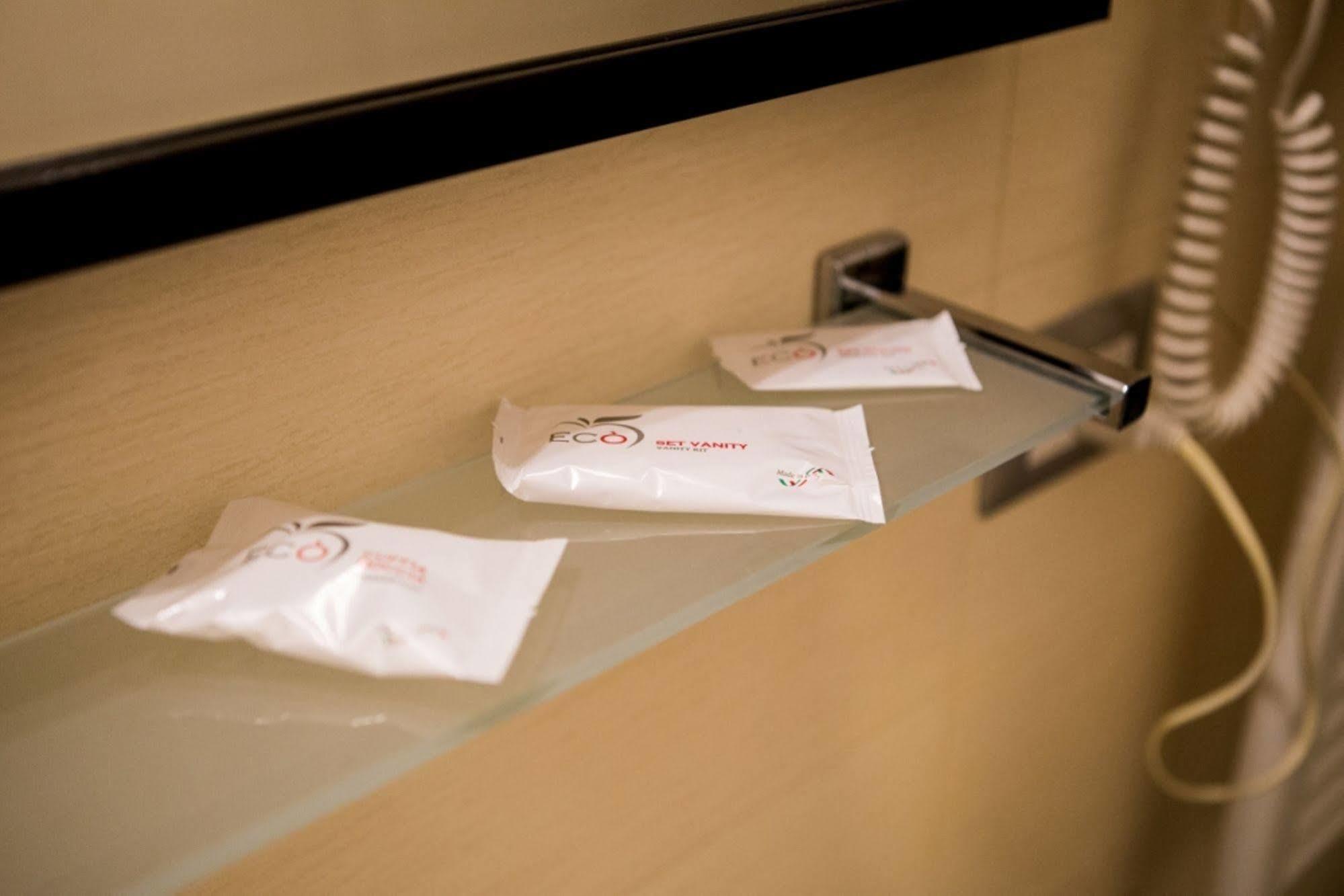 Mikale Rooms Рим Екстер'єр фото