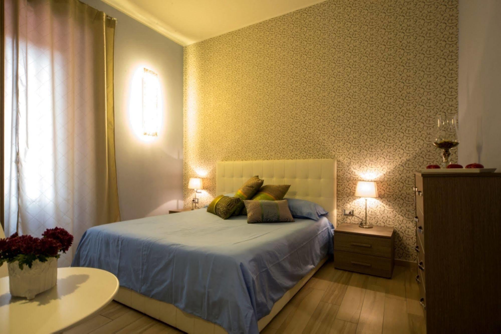 Mikale Rooms Рим Екстер'єр фото
